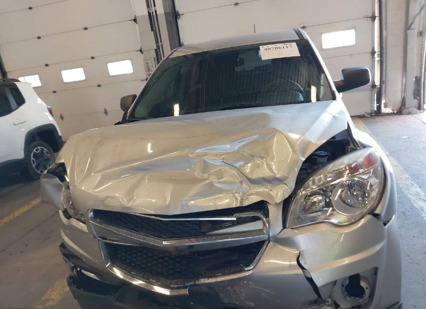 Photo 12 of 2015 Chevrolet Equinox LS (VIN 2GNALAEK3F6400234)