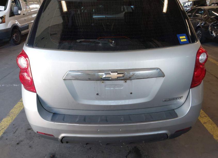 Photo 16 of 2015 Chevrolet Equinox LS (VIN 2GNALAEK3F6400234)