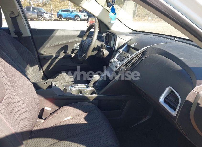 Photo 5 of 2014 Chevrolet Equinox LS (VIN 2GNALAEK4E1129342)