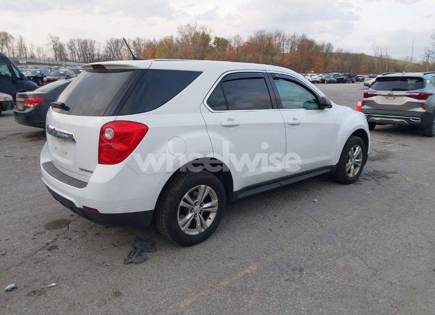 Photo 4 of 2014 Chevrolet Equinox LS (VIN 2GNALAEK4E1139143)