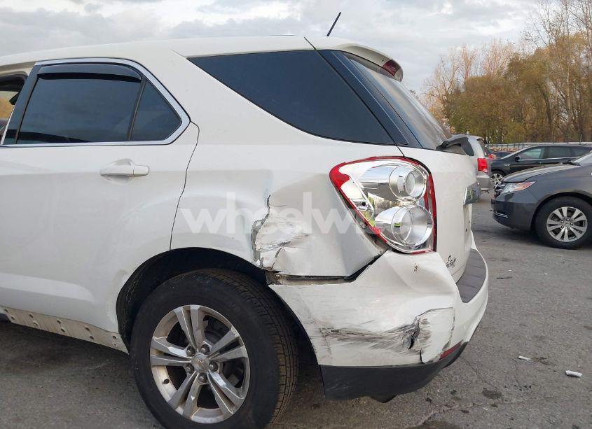 Photo 6 of 2014 Chevrolet Equinox LS (VIN 2GNALAEK4E1139143)