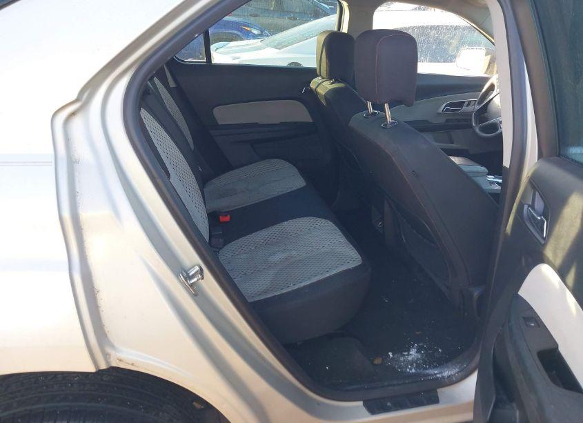 Photo 8 of 2014 Chevrolet Equinox LS (VIN 2GNALAEK4E6318964)