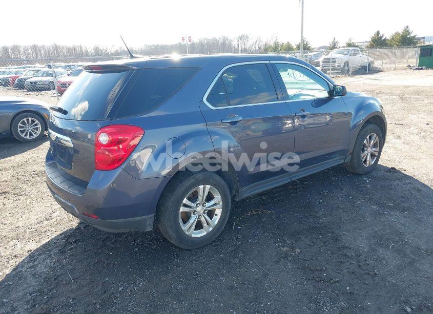 Photo 4 of 2014 Chevrolet Equinox LS (VIN 2GNALAEK4E6339040)