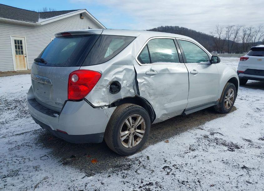 Photo 4 of 2014 Chevrolet Equinox LS (VIN 2GNALAEK4E6351673)