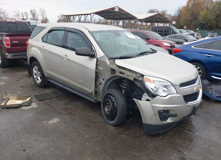 2015 Chevrolet Equinox LS (VIN 2GNALAEK4F1124496) main photo