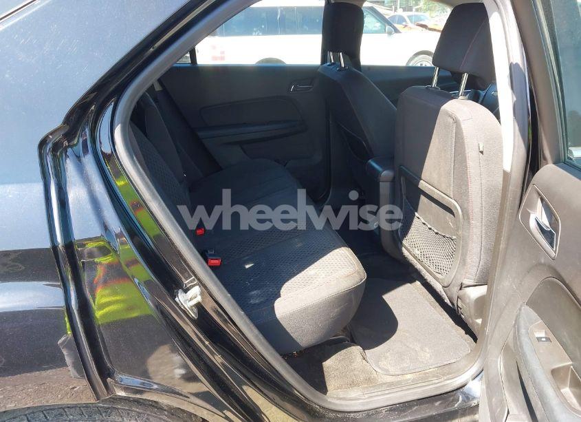 Photo 8 of 2015 Chevrolet Equinox LS (VIN 2GNALAEK4F1125079)