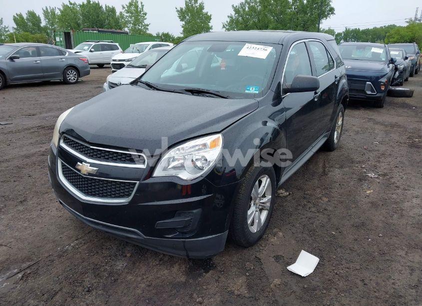 Photo 2 of 2015 Chevrolet Equinox LS (VIN 2GNALAEK4F1128385)