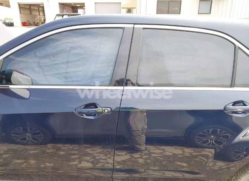 Photo 14 of 2015 Chevrolet Equinox LS (VIN 2GNALAEK4F1174718)