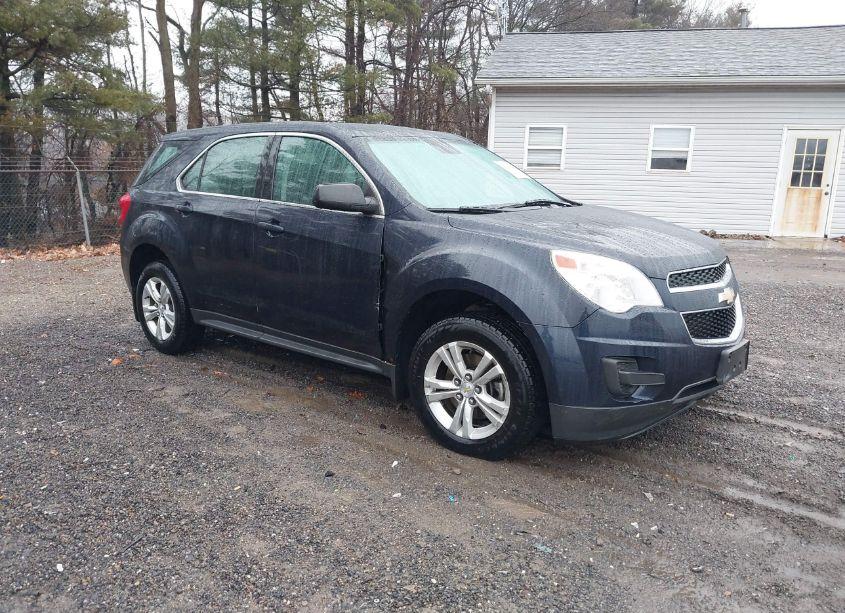 2015 Chevrolet Equinox LS (VIN 2GNALAEK4F6173457) main photo