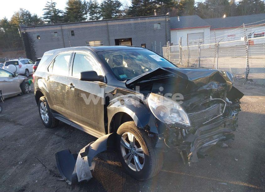 2015 Chevrolet Equinox LS (VIN 2GNALAEK4F6190131) main photo