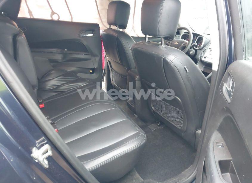 Photo 8 of 2015 Chevrolet Equinox LS (VIN 2GNALAEK4F6220003)