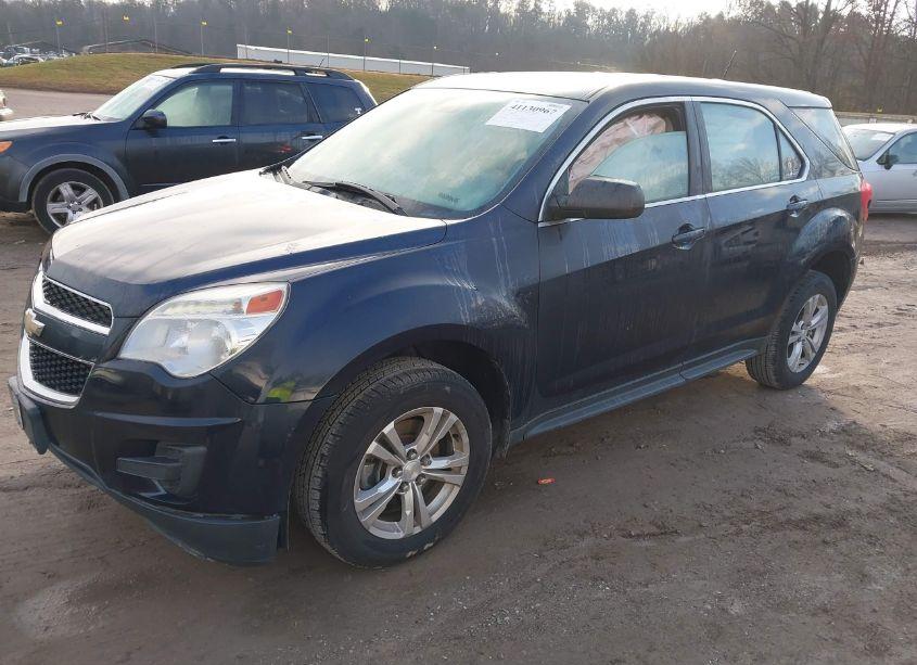 Photo 2 of 2015 Chevrolet Equinox LS (VIN 2GNALAEK4F6380219)