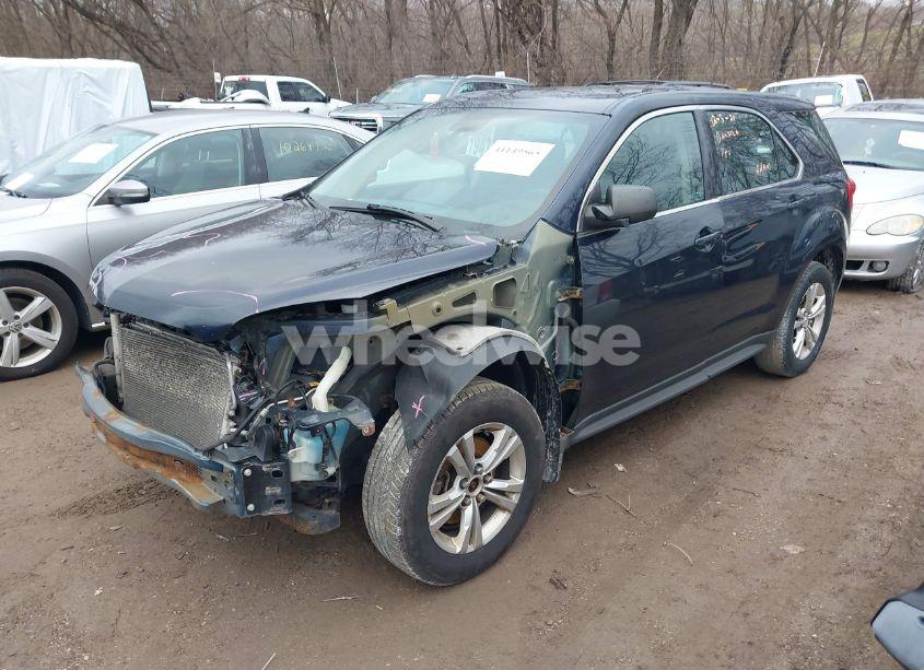 Photo 2 of 2015 Chevrolet Equinox LS (VIN 2GNALAEK4F6393875)