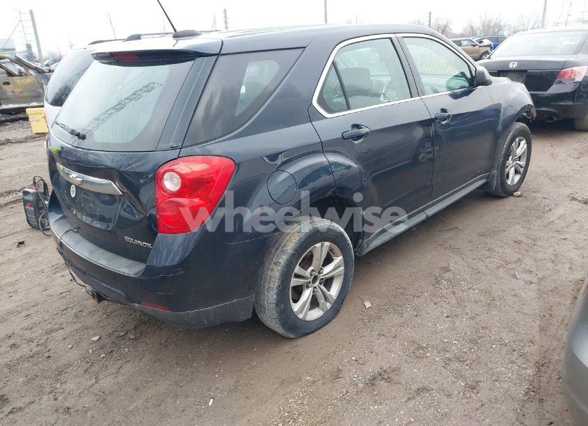 Photo 4 of 2015 Chevrolet Equinox LS (VIN 2GNALAEK4F6393875)