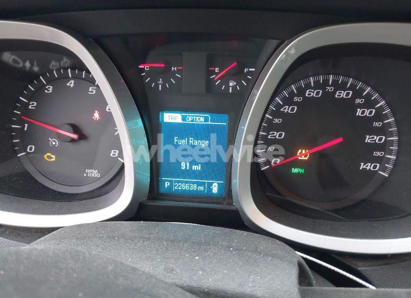 Photo 7 of 2015 Chevrolet Equinox LS (VIN 2GNALAEK4F6393875)