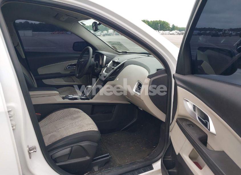 Photo 5 of 2014 Chevrolet Equinox LS (VIN 2GNALAEK5E1155822)