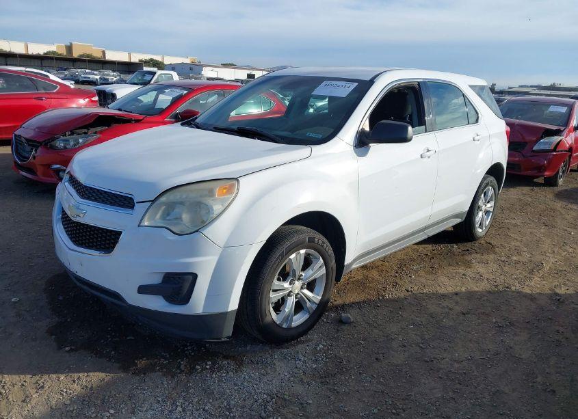 Photo 2 of 2014 Chevrolet Equinox LS (VIN 2GNALAEK5E1170529)