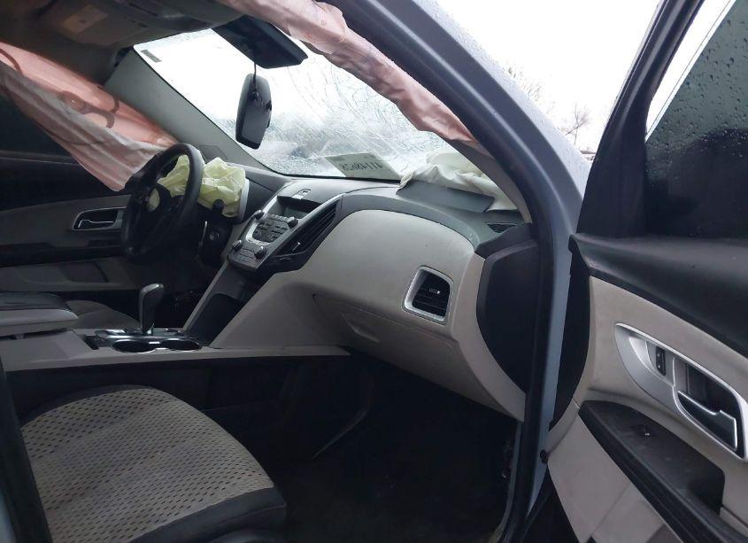 Photo 5 of 2014 Chevrolet Equinox LS (VIN 2GNALAEK5E6189360)