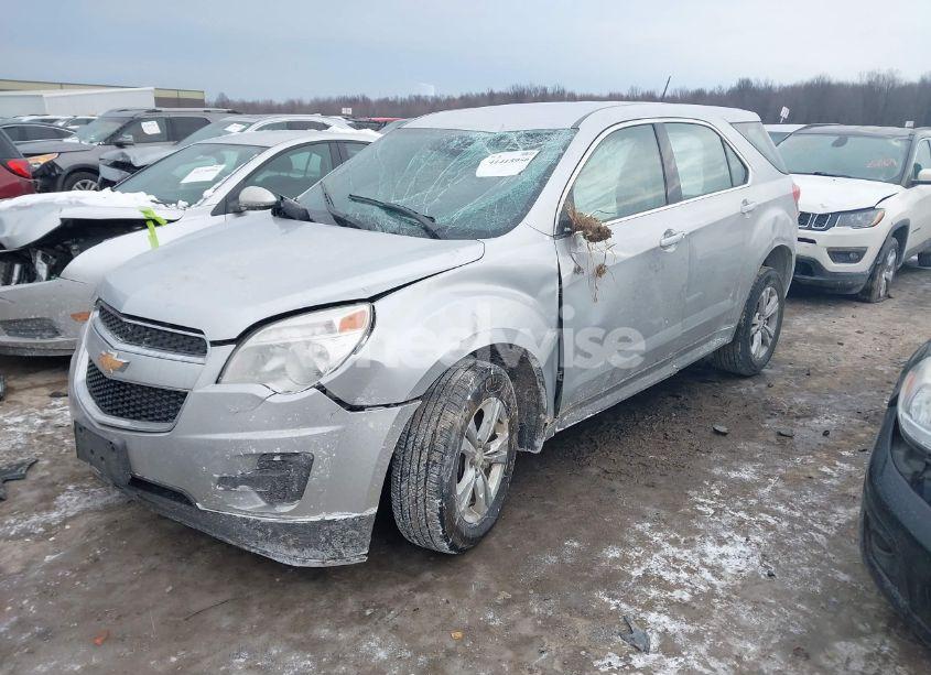 Photo 2 of 2014 Chevrolet Equinox LS (VIN 2GNALAEK5E6239271)