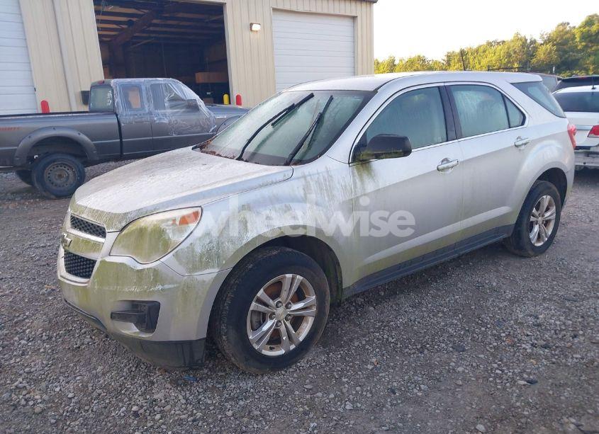 Photo 2 of 2015 Chevrolet Equinox LS (VIN 2GNALAEK5F1109120)