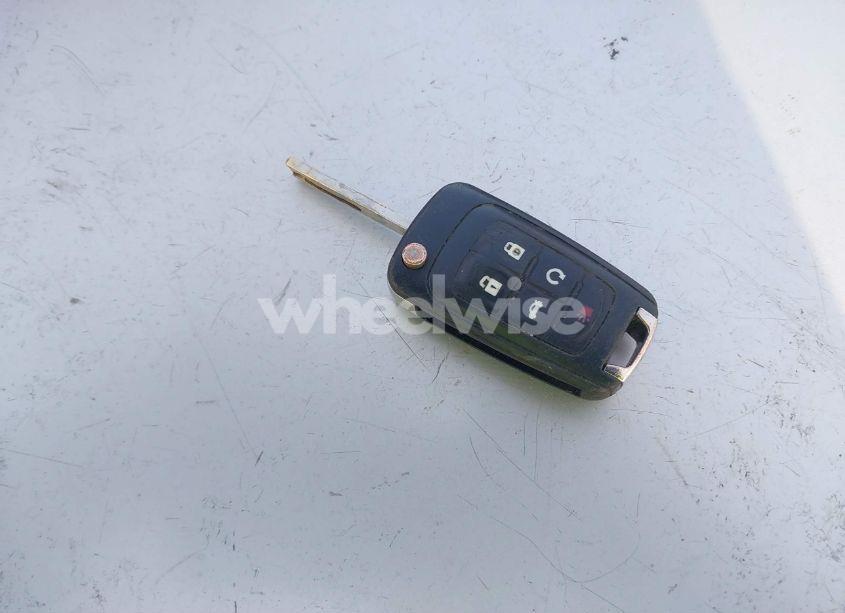 Photo 11 of 2015 Chevrolet Equinox LS (VIN 2GNALAEK5F6120086)