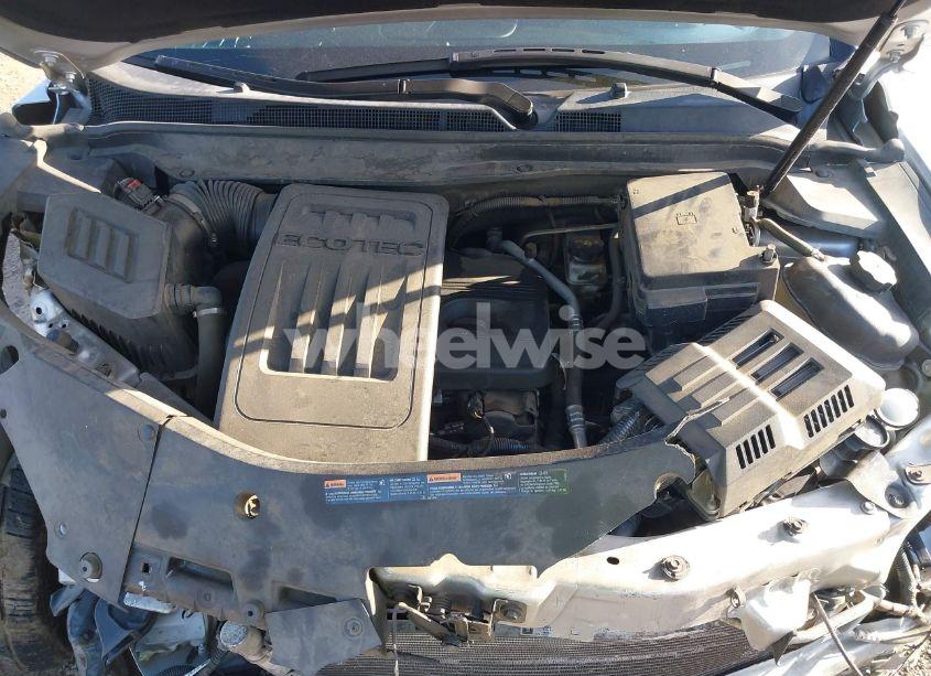 Photo 10 of 2015 Chevrolet Equinox LS (VIN 2GNALAEK5F6428987)