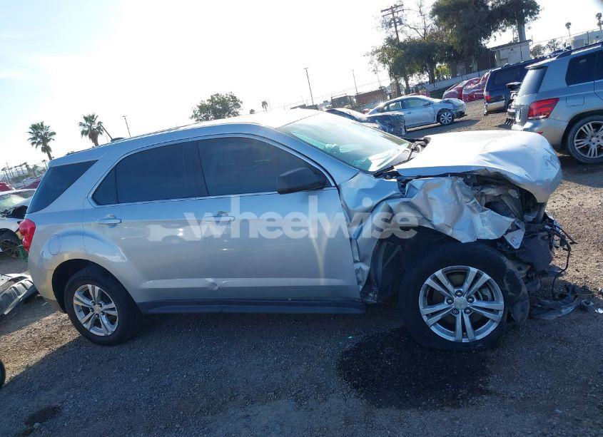 Photo 13 of 2015 Chevrolet Equinox LS (VIN 2GNALAEK5F6428987)