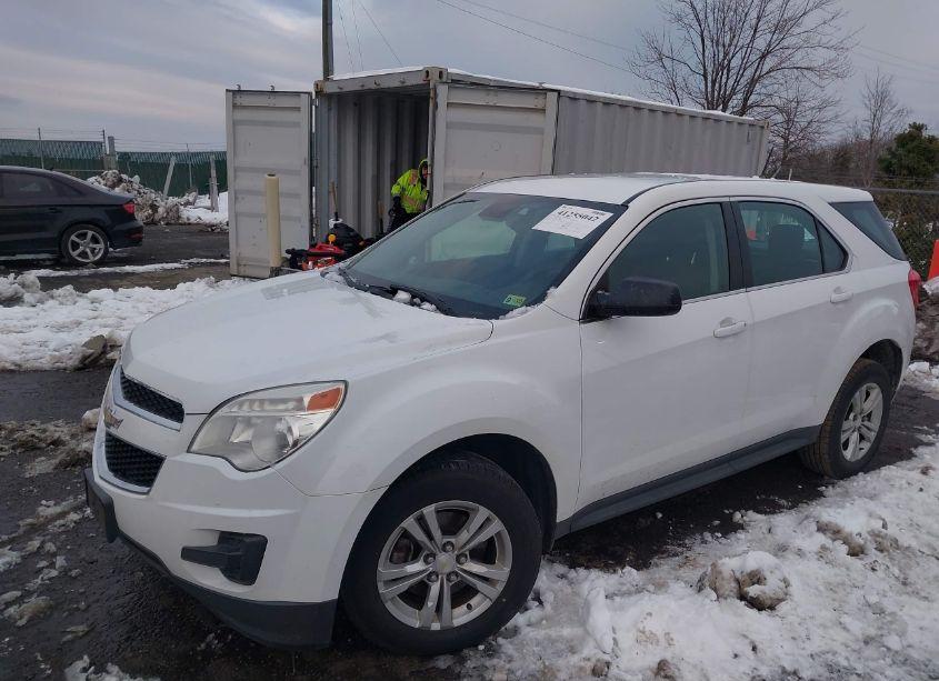Photo 2 of 2014 Chevrolet Equinox LS (VIN 2GNALAEK6E1129570)