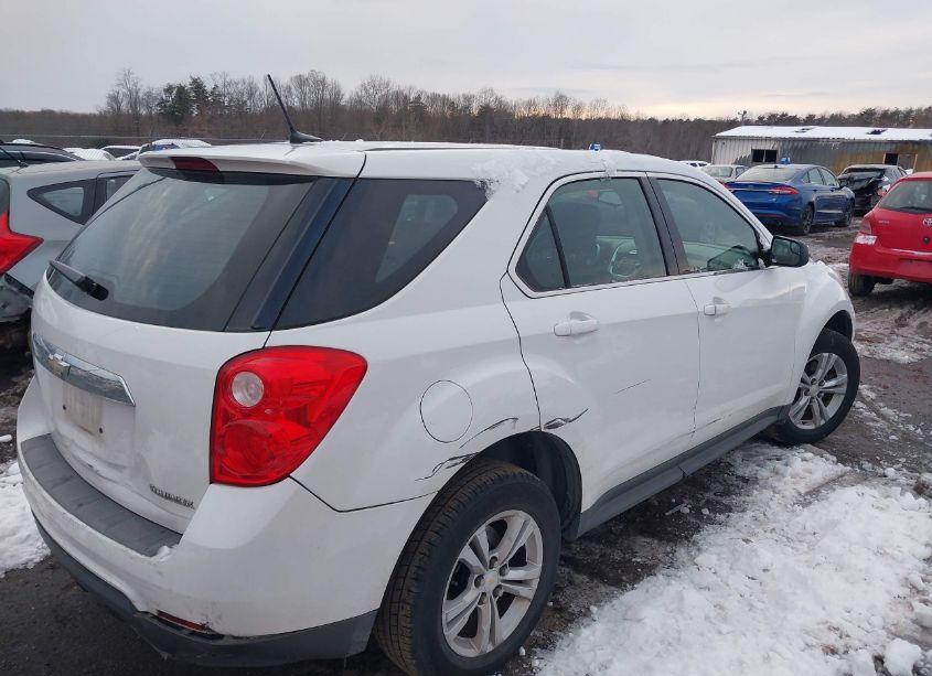 Photo 4 of 2014 Chevrolet Equinox LS (VIN 2GNALAEK6E1129570)