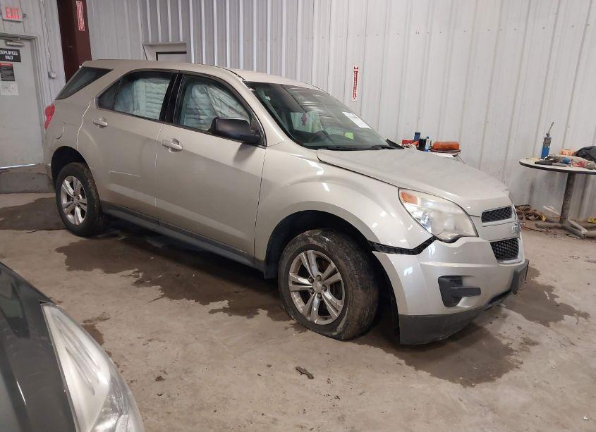 2014 Chevrolet Equinox LS (VIN 2GNALAEK6E1158924) main photo
