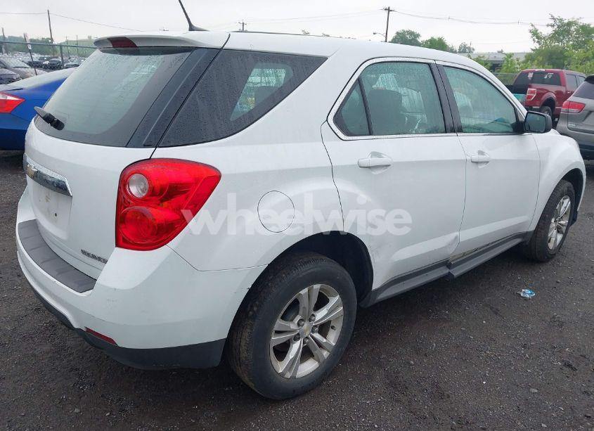 Photo 4 of 2014 Chevrolet Equinox LS (VIN 2GNALAEK6E6343445)