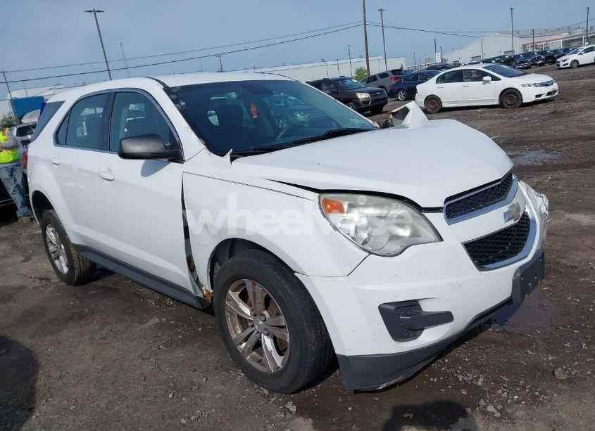 2015 Chevrolet Equinox LS (VIN 2GNALAEK6F1149206) main photo