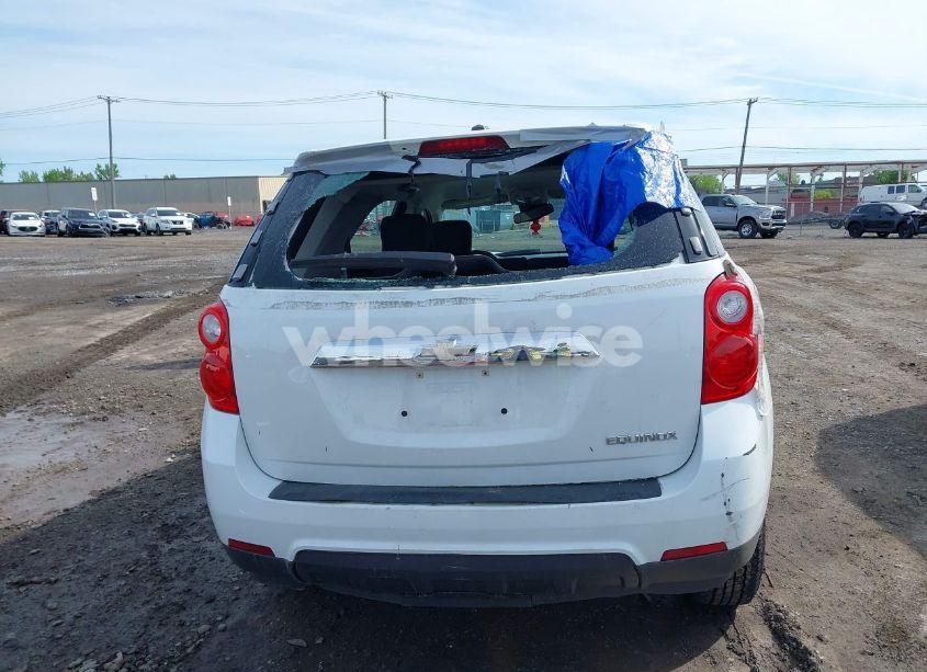 Photo 16 of 2015 Chevrolet Equinox LS (VIN 2GNALAEK6F1149206)