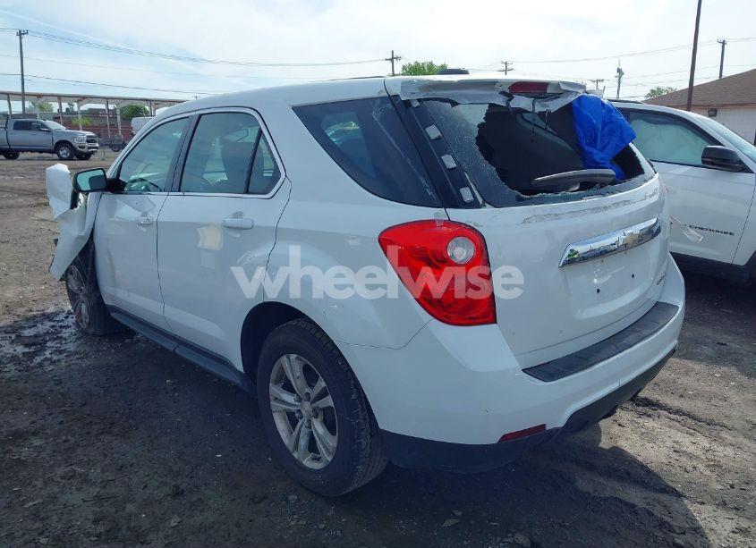 Photo 3 of 2015 Chevrolet Equinox LS (VIN 2GNALAEK6F1149206)