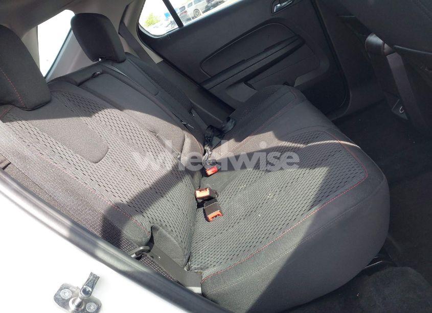 Photo 8 of 2015 Chevrolet Equinox LS (VIN 2GNALAEK6F1149206)