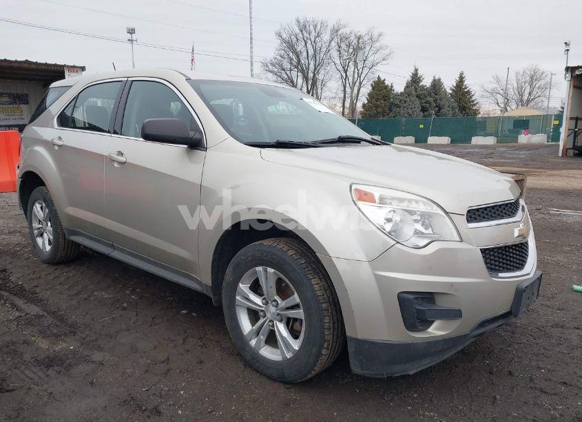 2015 Chevrolet Equinox LS (VIN 2GNALAEK6F1168970) main photo