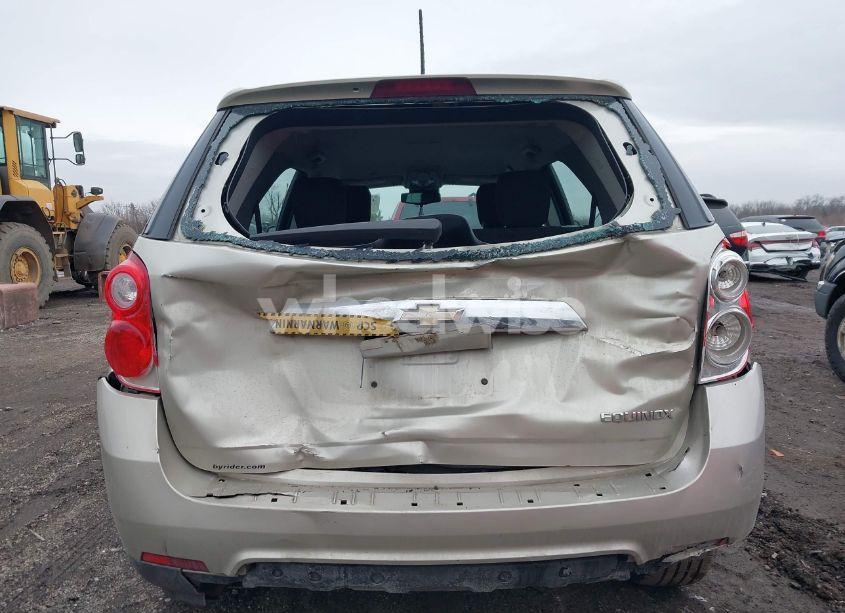 Photo 6 of 2015 Chevrolet Equinox LS (VIN 2GNALAEK6F1168970)