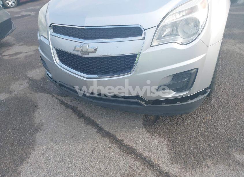 Photo 6 of 2015 Chevrolet Equinox LS (VIN 2GNALAEK6F6131565)