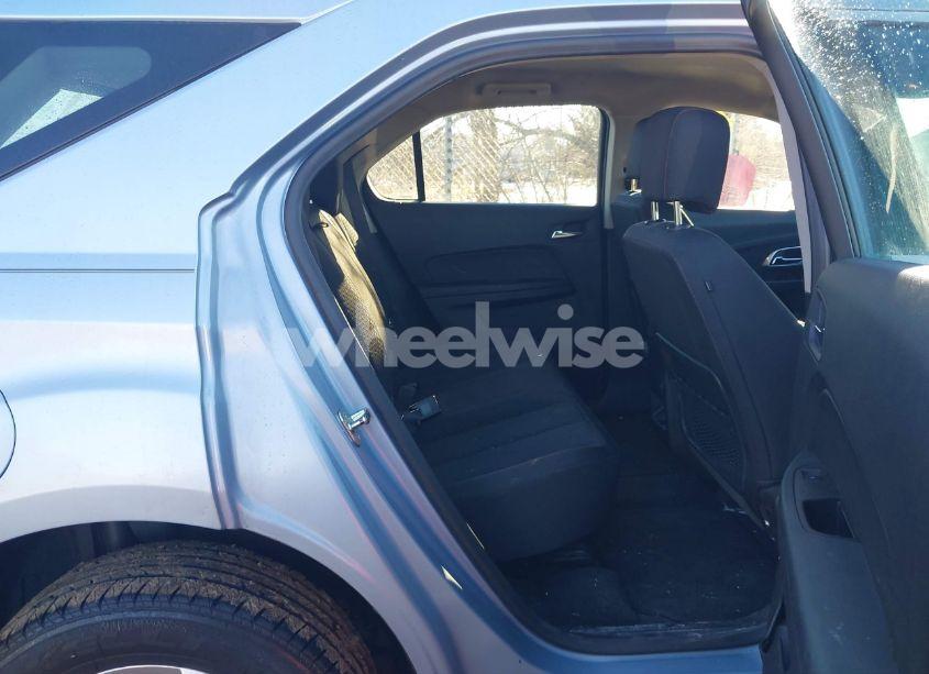 Photo 8 of 2015 Chevrolet Equinox LS (VIN 2GNALAEK6F6196433)