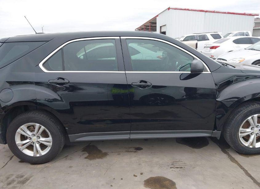 Photo 13 of 2015 Chevrolet Equinox LS (VIN 2GNALAEK6F6436077)