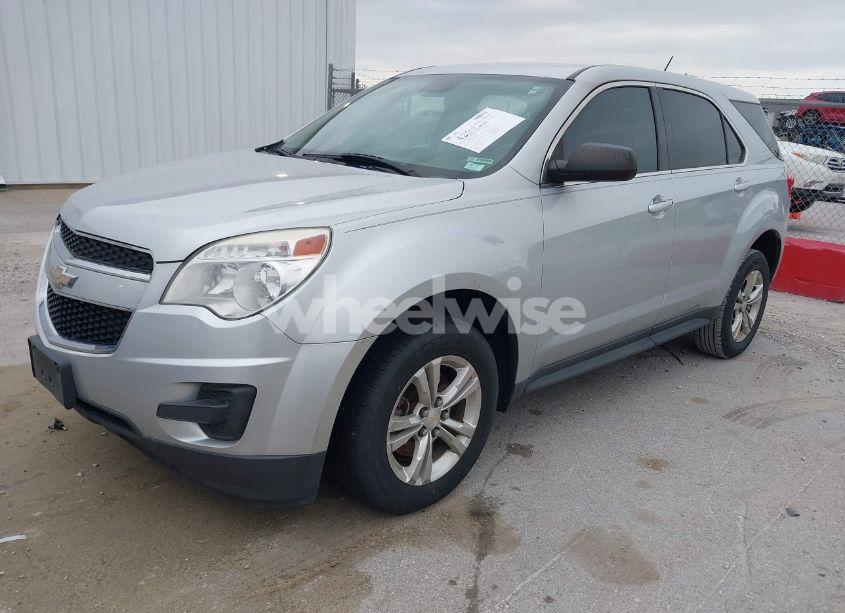 Photo 2 of 2014 Chevrolet Equinox LS (VIN 2GNALAEK7E6164590)