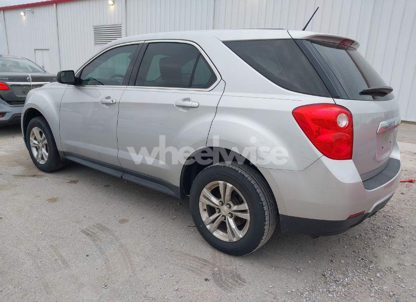 Photo 3 of 2014 Chevrolet Equinox LS (VIN 2GNALAEK7E6164590)