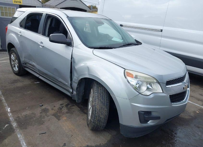 2014 Chevrolet Equinox LS (VIN 2GNALAEK7E6371920) main photo