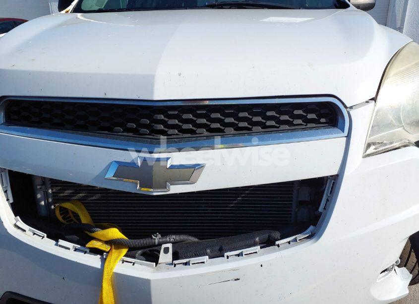 Photo 13 of 2015 Chevrolet Equinox LS (VIN 2GNALAEK7F1105392)