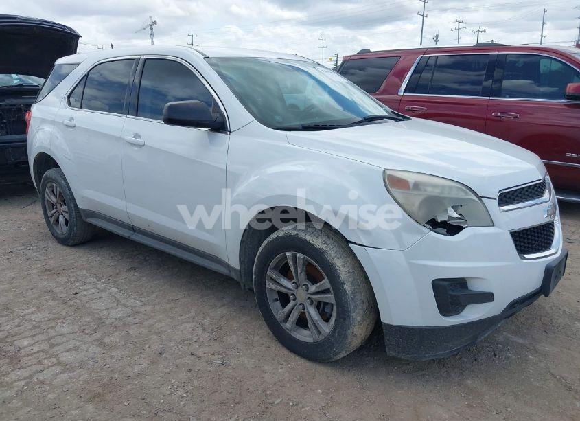2015 Chevrolet Equinox LS (VIN 2GNALAEK7F1129871) main photo