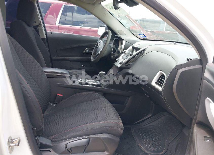 Photo 5 of 2015 Chevrolet Equinox LS (VIN 2GNALAEK7F1129871)