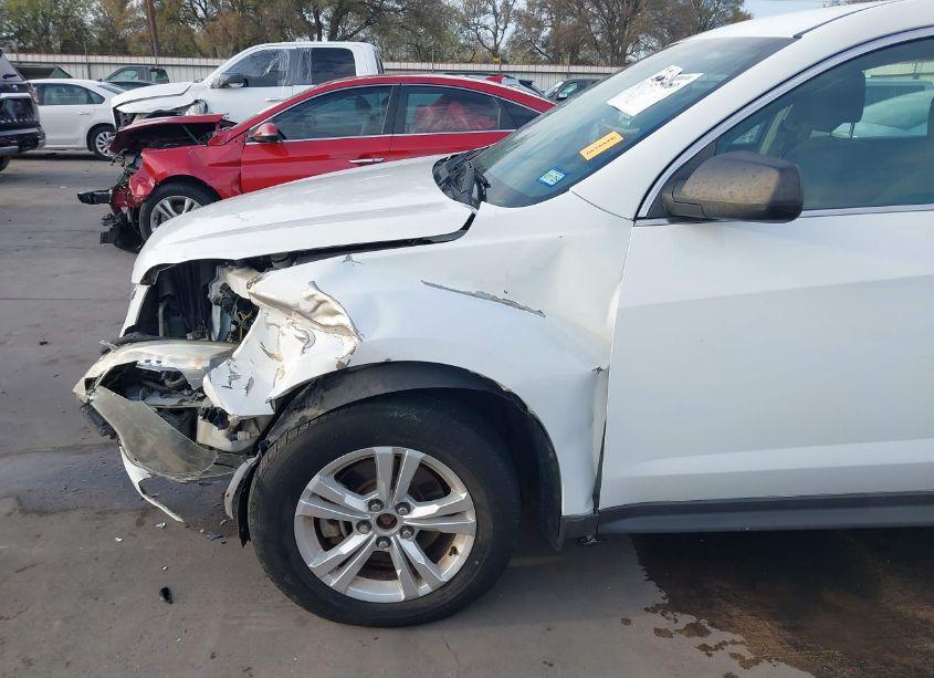 Photo 17 of 2015 Chevrolet Equinox LS (VIN 2GNALAEK7F1130695)