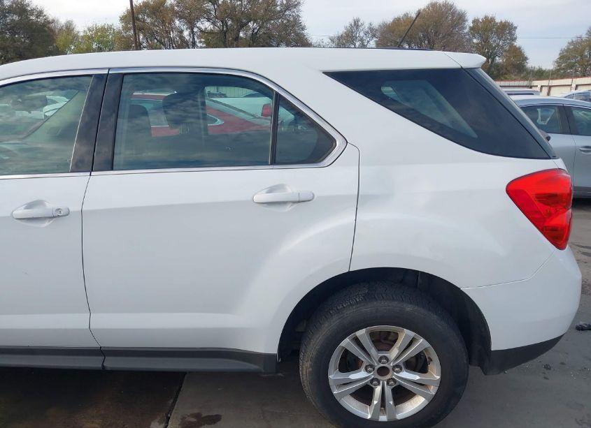 Photo 19 of 2015 Chevrolet Equinox LS (VIN 2GNALAEK7F1130695)