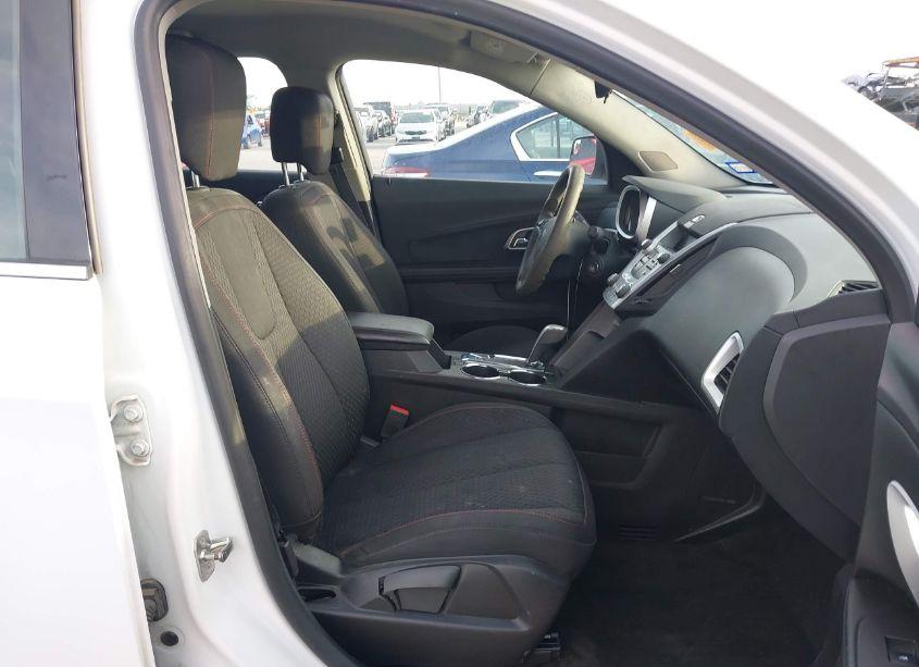 Photo 5 of 2015 Chevrolet Equinox LS (VIN 2GNALAEK7F1130695)