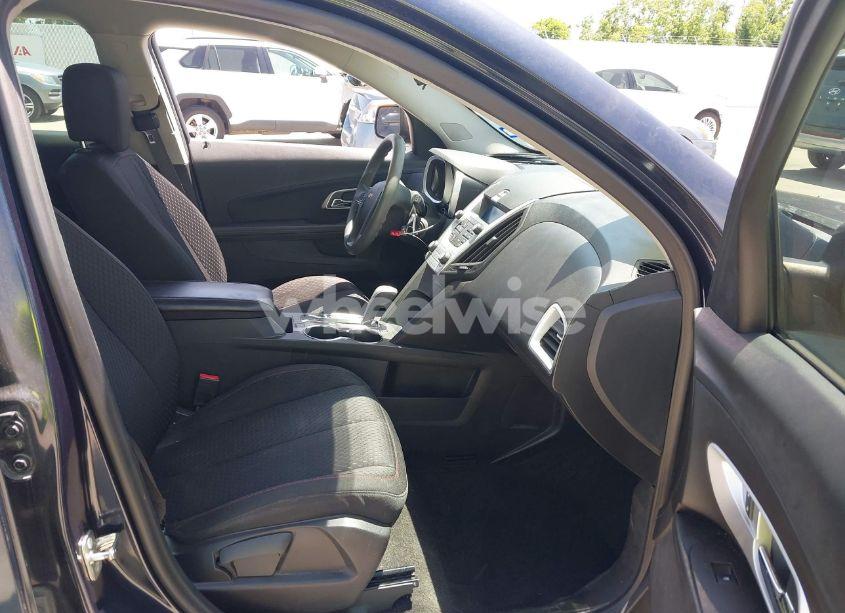 Photo 5 of 2015 Chevrolet Equinox LS (VIN 2GNALAEK7F6232050)